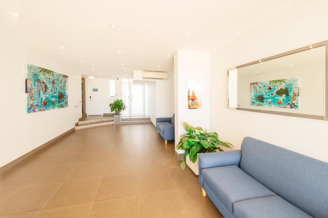 Berkeley On The Beach Gold Coast Exterior foto