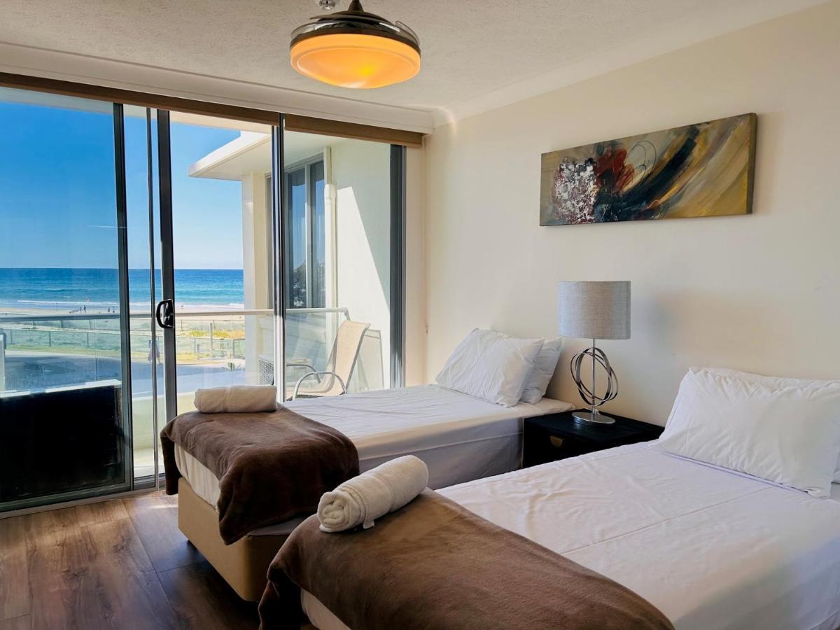 Berkeley On The Beach Gold Coast Exterior foto